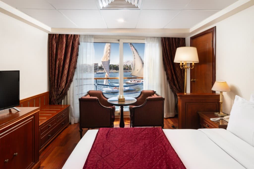 Cabin seating with Nile views